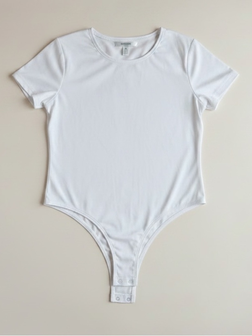 TIME AND TRU WOMENS  White Short Sleeve Bodysuit crotch snap bottom closure tee